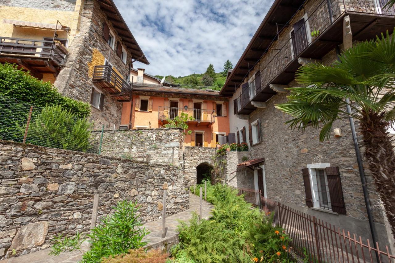 Casa Regalino Vila Oggebio Exterior foto